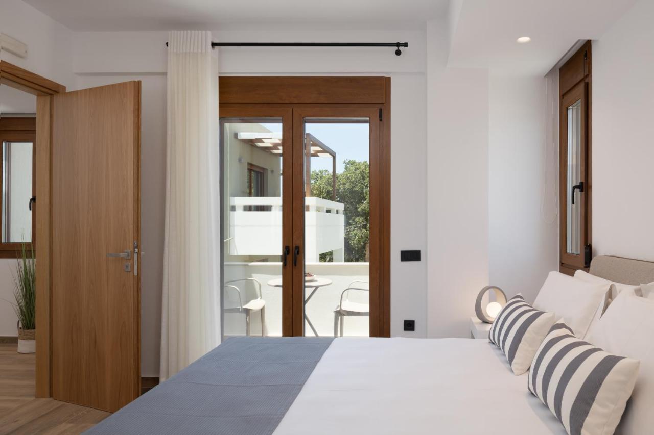 De Light Boutique Villas I II & III - Close To Rethymno, By Thinkvilla Atsipopoulo Екстер'єр фото