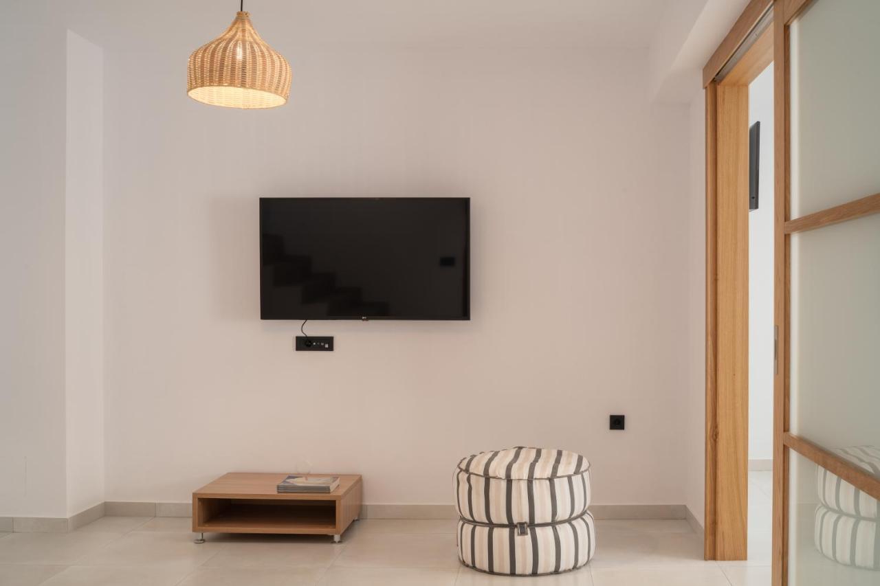 De Light Boutique Villas I II & III - Close To Rethymno, By Thinkvilla Atsipopoulo Екстер'єр фото