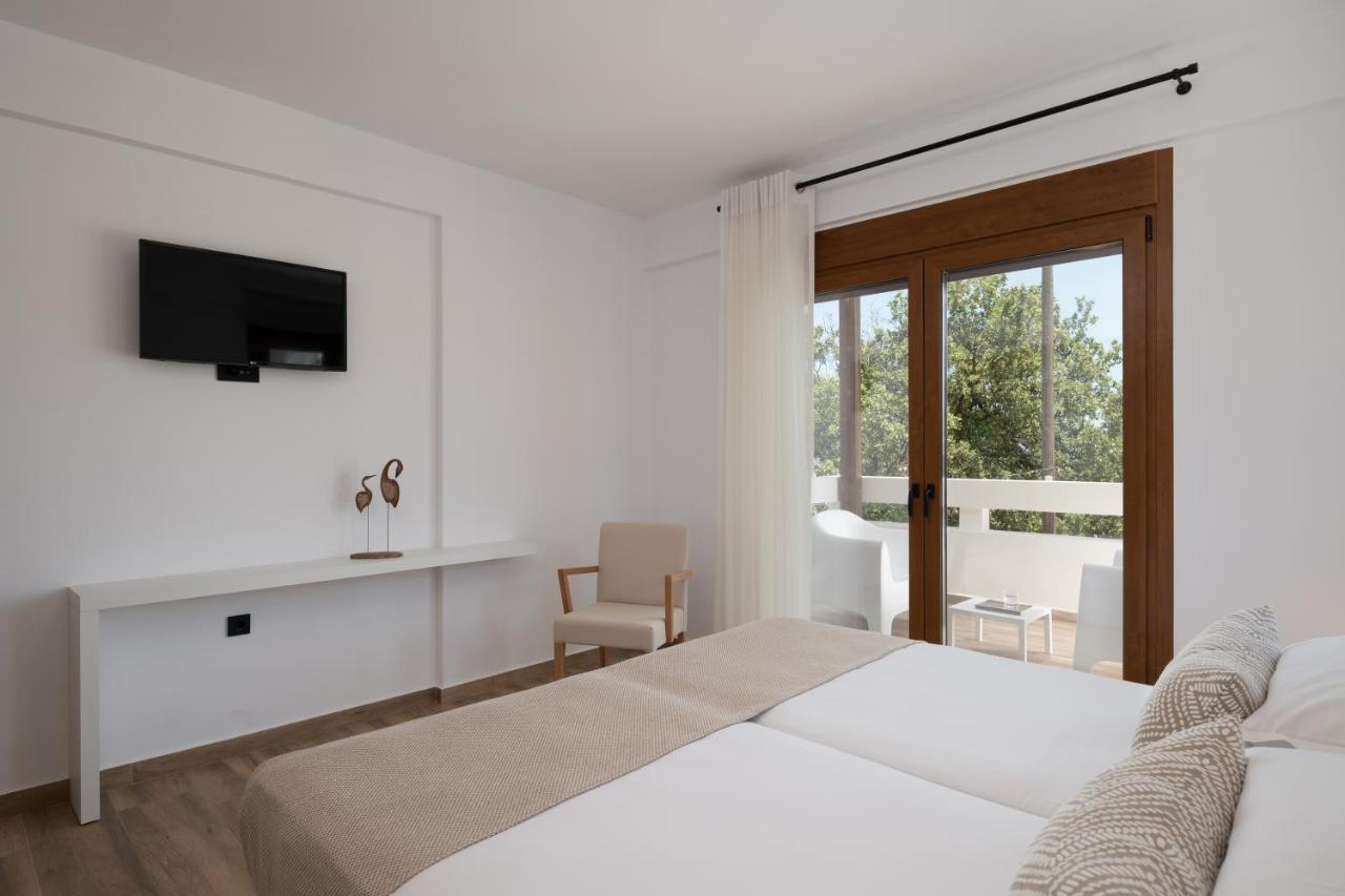 De Light Boutique Villas I II & III - Close To Rethymno, By Thinkvilla Atsipopoulo Екстер'єр фото