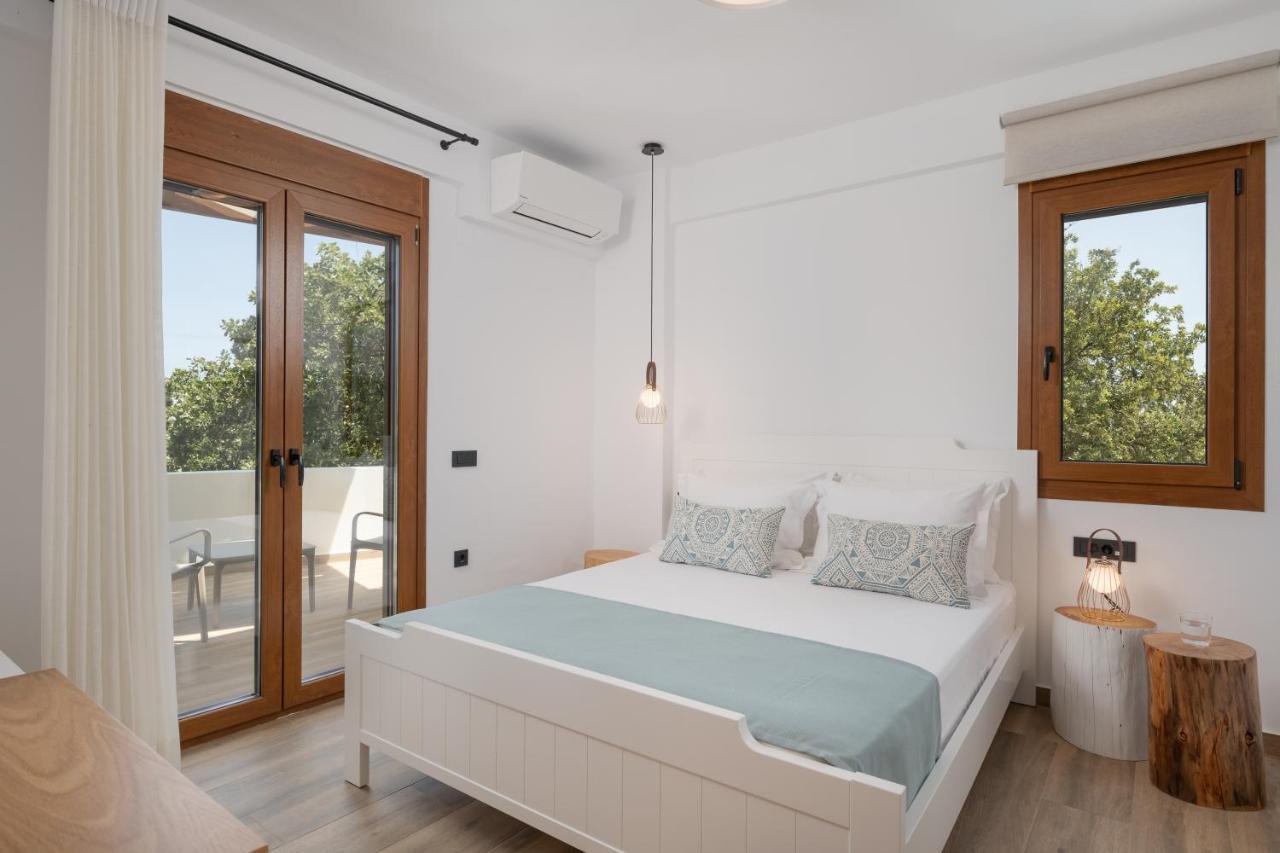 De Light Boutique Villas I II & III - Close To Rethymno, By Thinkvilla Atsipopoulo Екстер'єр фото